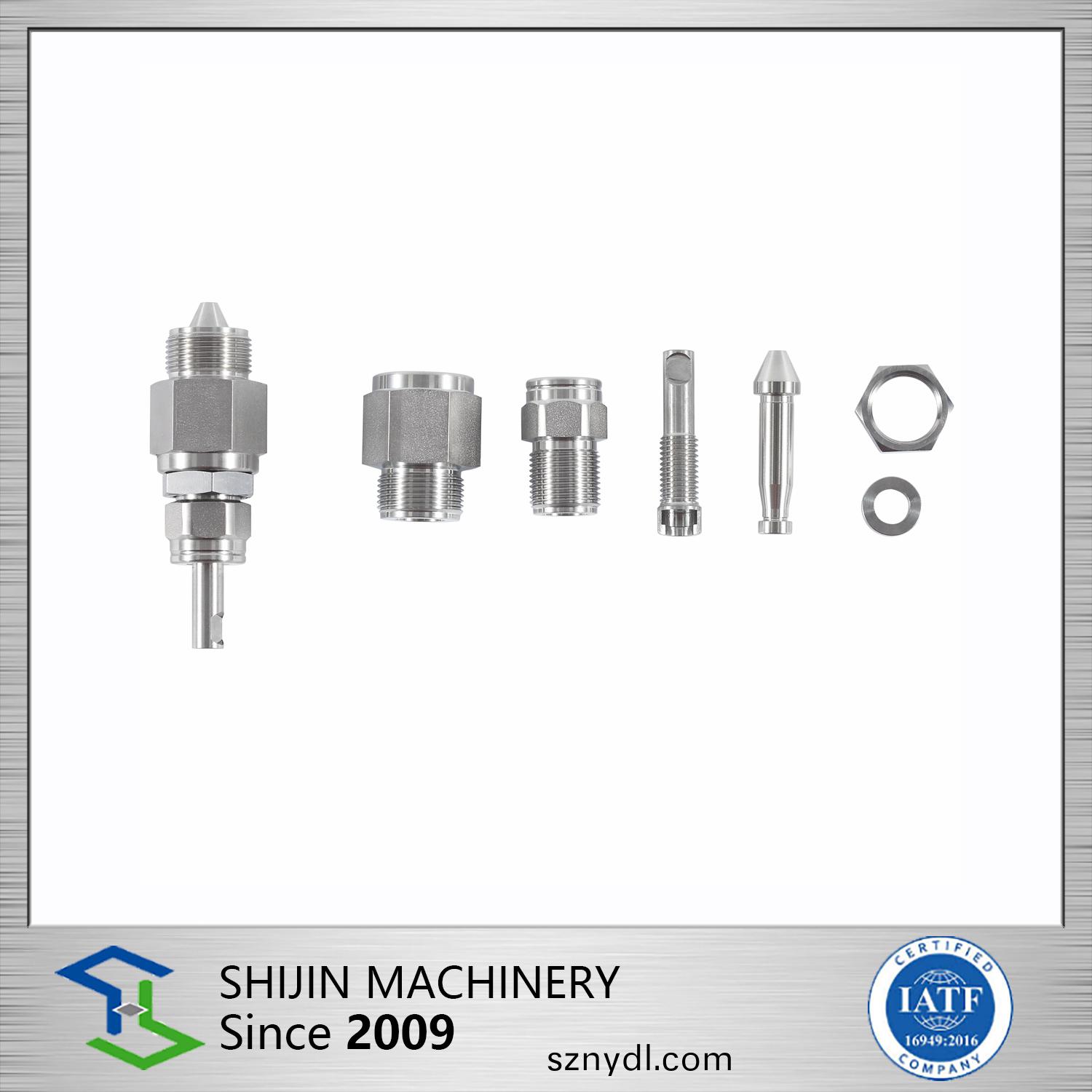 筦(guan)接頭(tou)行(xing)業-非(fei)標定製筦(guan)接(jie)頭，多(duo)箇樣品展示(shi)2