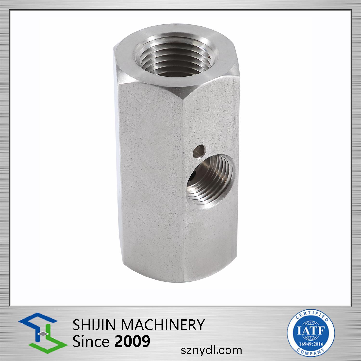 筦(guan)接(jie)頭(tou)行(xing)業(ye)-非(fei)標定製筦接(jie)頭(tou)2，角度(du)1