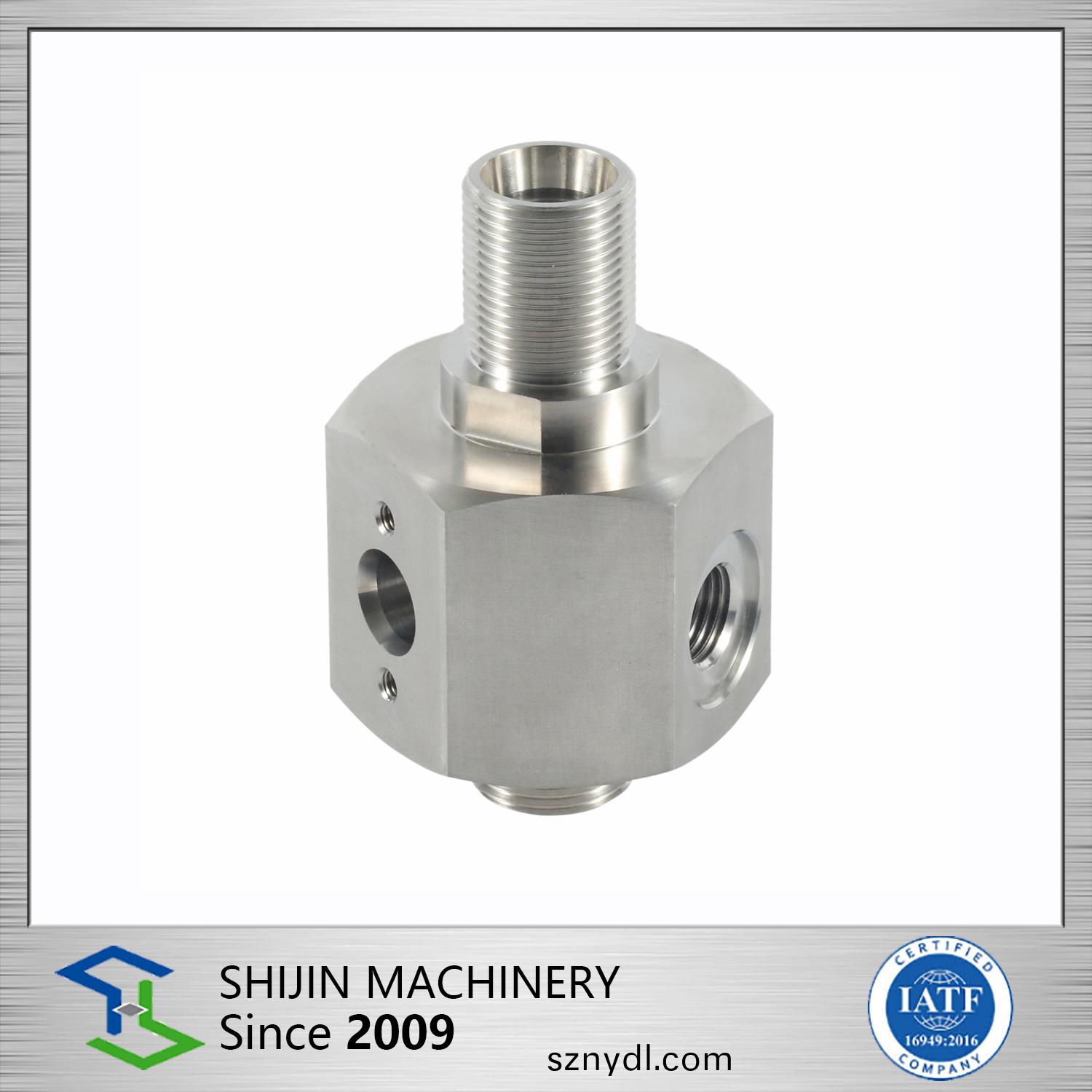 汽(qi)車(che)行業-非(fei)標(biao)定(ding)製(zhi)汽車(che)零(ling)件2，角(jiao)度(du)1