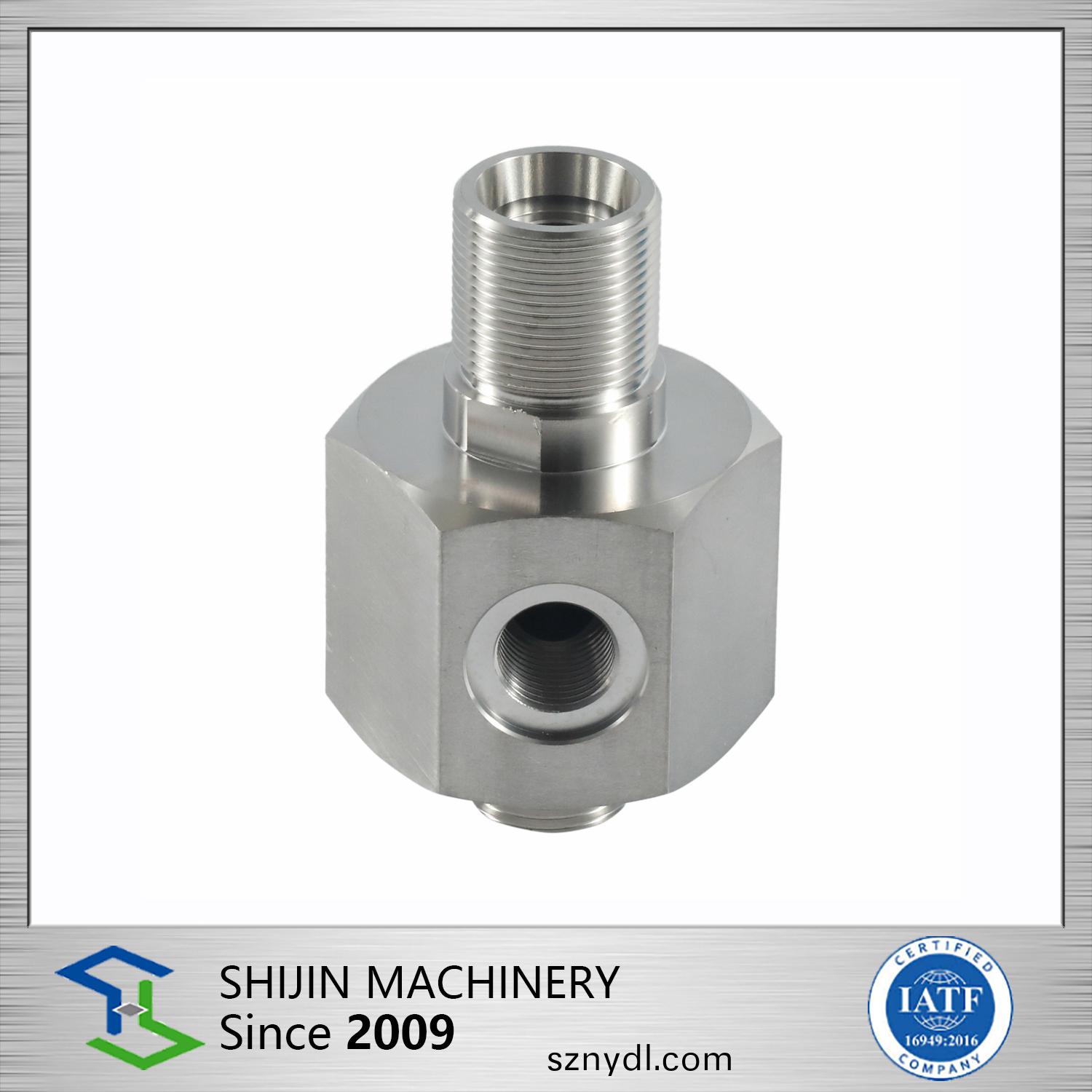 汽車(che)行(xing)業-非標定(ding)製汽車零(ling)件3，角度1