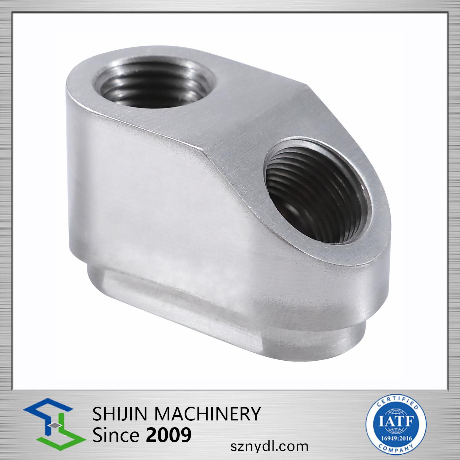 汽車行(xing)業(ye)-非(fei)標定(ding)製汽(qi)車(che)零(ling)件(jian)5，角(jiao)度2